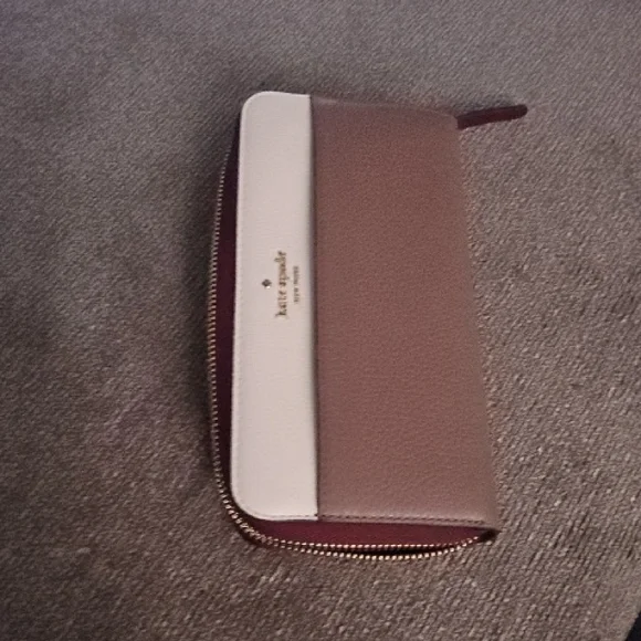 Kate Spade Brown and Cream Luxury Tote - Picture 5 of 6